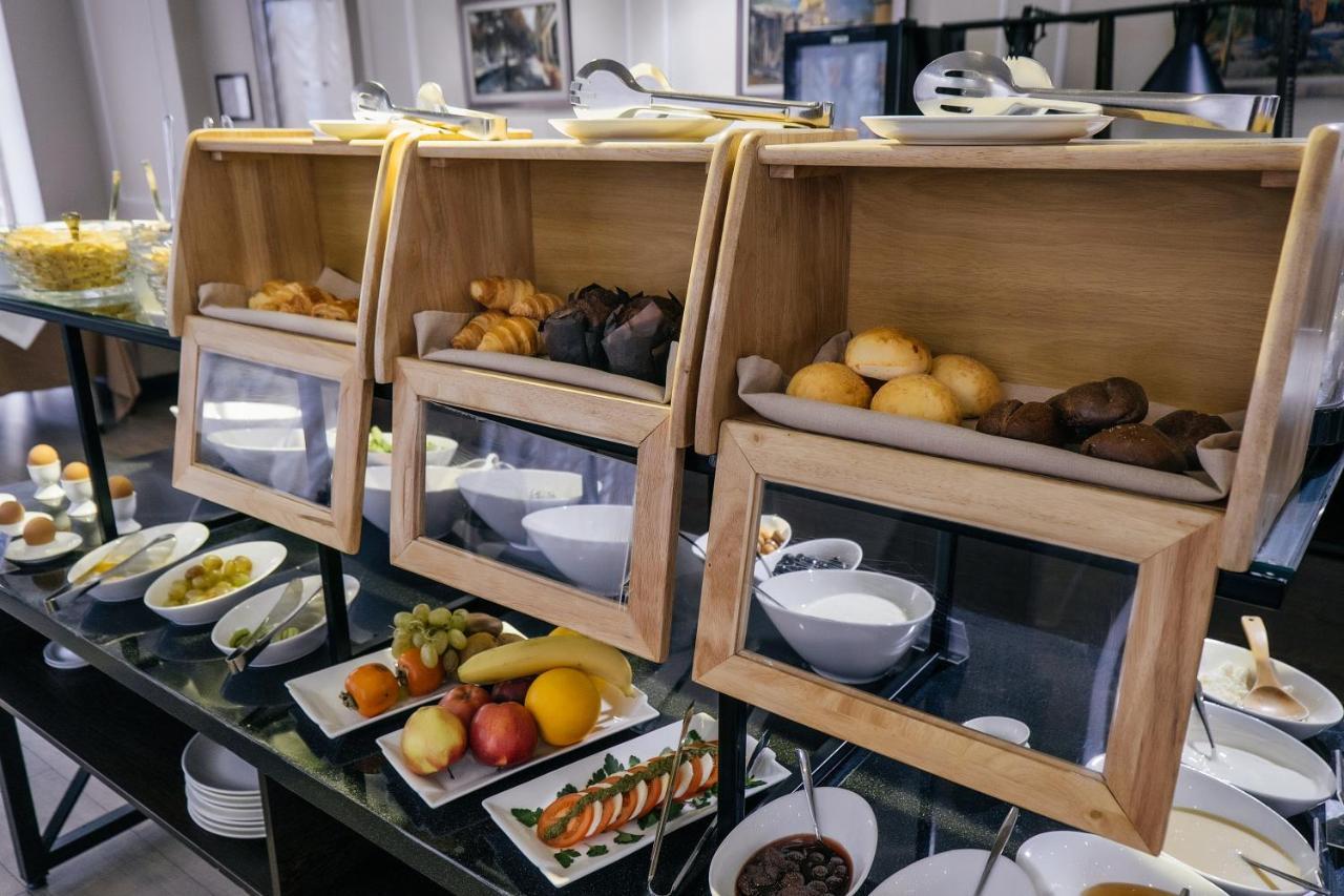Ambassador Hotel Bishkek Ngoại thất bức ảnh