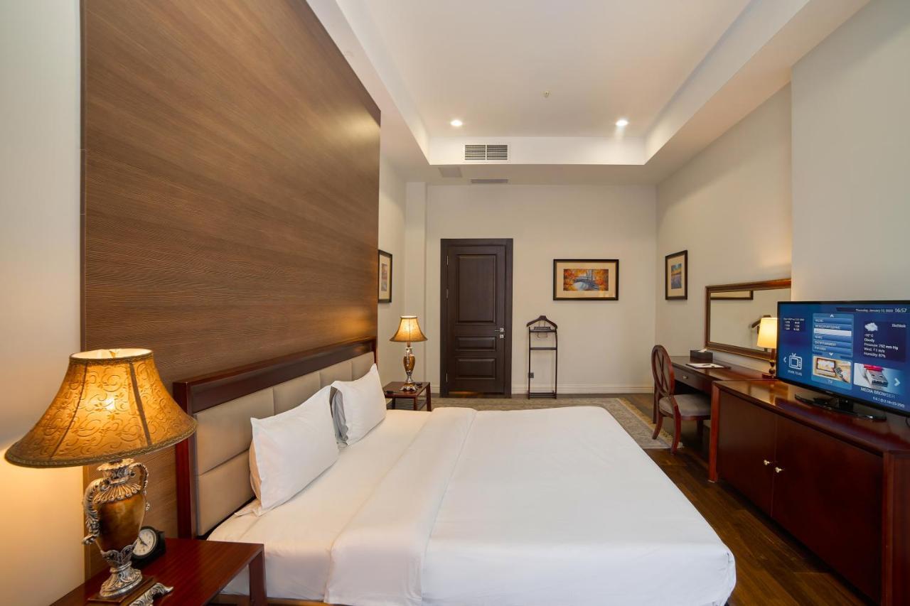 Ambassador Hotel Bishkek Ngoại thất bức ảnh